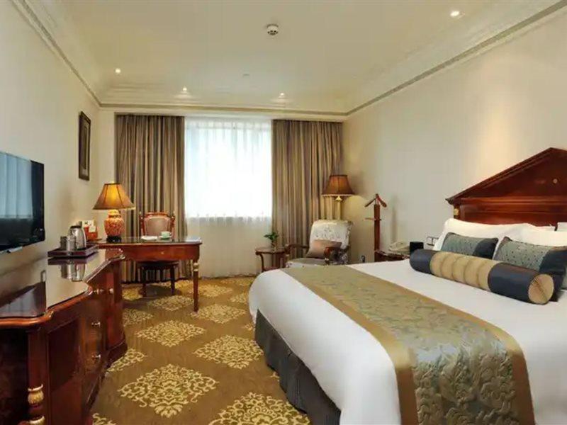 Crowne Plaza Shanghai Nanjing Road By Ihg Exterior foto Deluxe Room